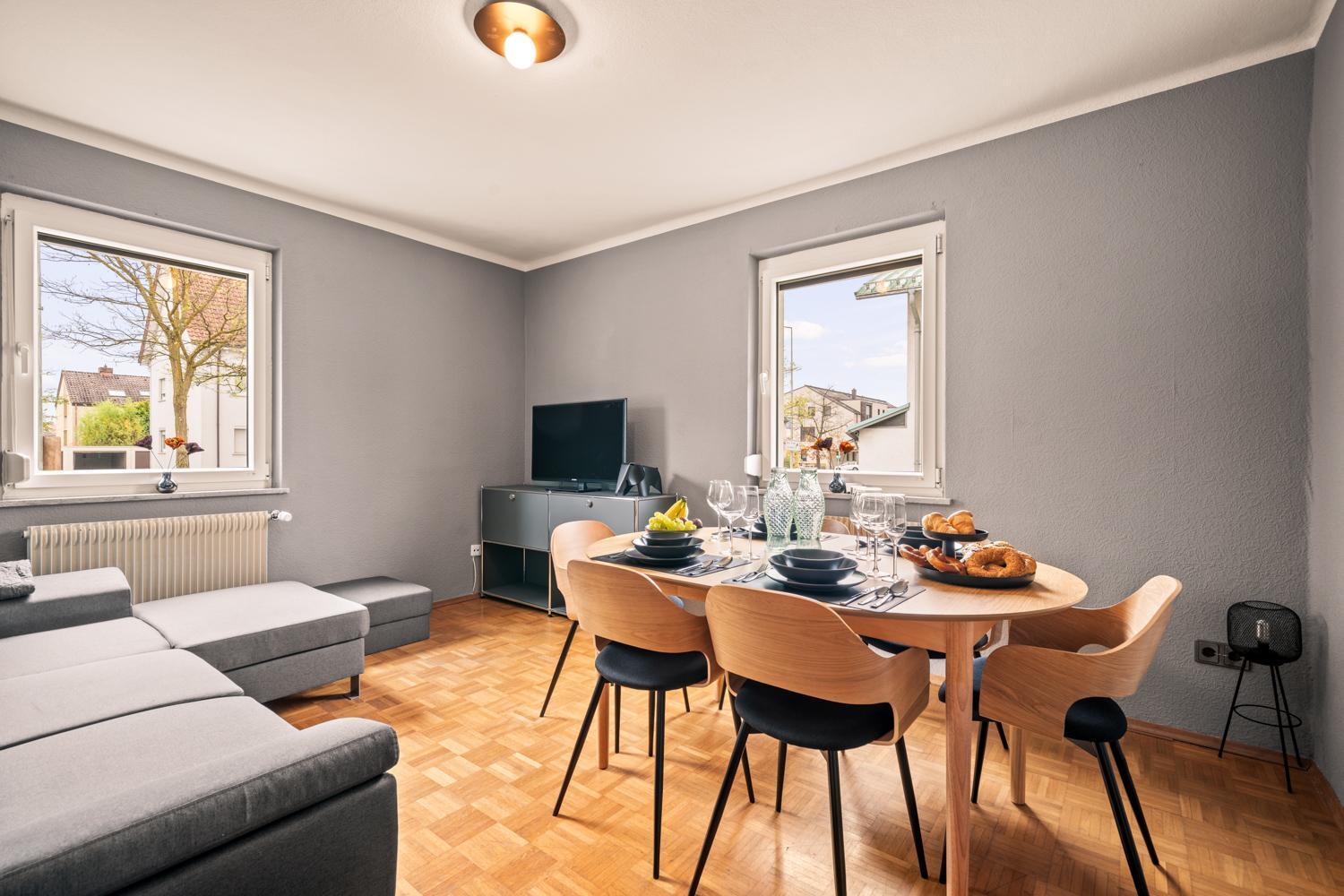 Apartment Fuer Bis Zu 6 Personen Mit Terrasse Und Klima Friedrichshafen Exterior photo